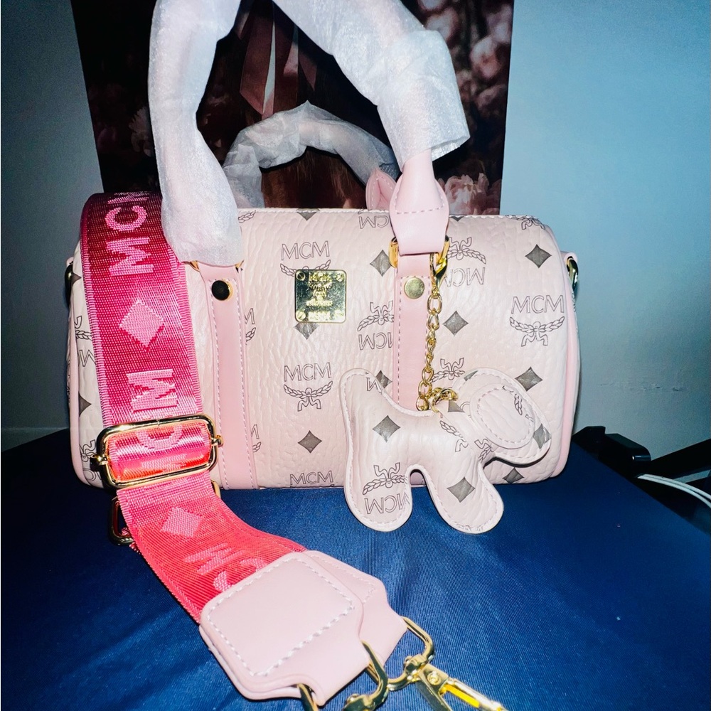 Inspired Pink Visetos Barrel Crossbody Bag with Detachable Pink Logo Strap - Picture 2 of 11